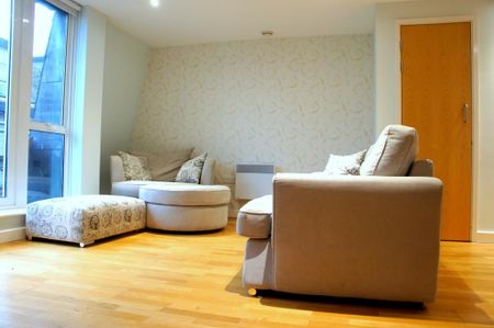 2 bedroom maisonette to rent - Photo 3