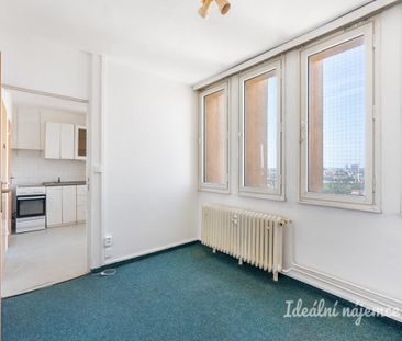 Pronájem bytuRenting an apartment 1+1, 27 m2 - Fotografie 1