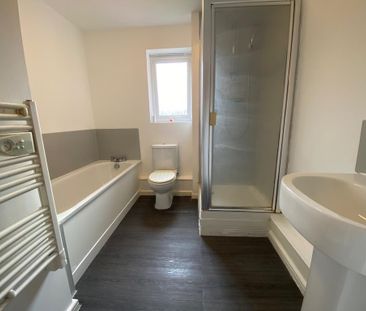 2 bedroom apartment to rent - Photo 3