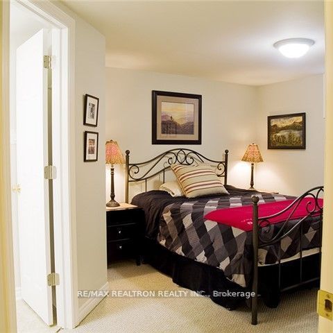 For Lease - 148 John Bowser Crescent Unit# BASEMENT APARTMENT, Newmarket, Ontario - Photo 1