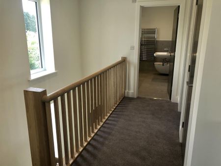 3 bedroom detached house to rent - Photo 5