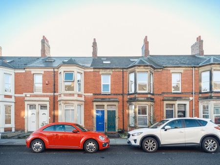 4 bedroom maisonette to rent - Photo 4