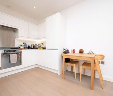 1 bedroom flat to rent - Photo 6