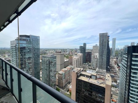 For Lease - 15 Grenville Street Unit# 4207, Toronto, Ontario - Photo 3