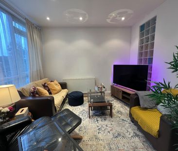 1 Bed Flat, Heather Gardens, NW11 - Photo 4