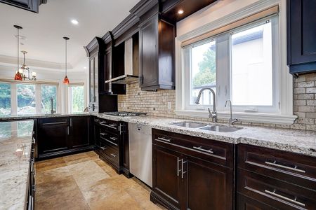 For Lease - 2334 Hammond Road, Mississauga, Ontario - Photo 5