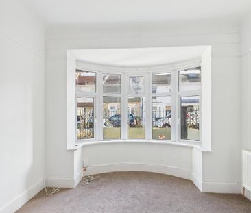 3 bedroom detached bungalow to rent - Photo 1