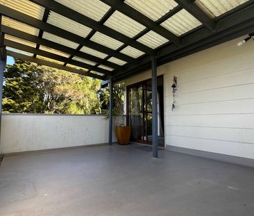 Hillcrest family home - Photo 3