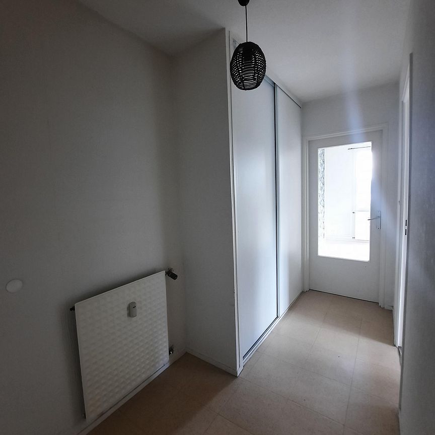 APPARTEMENT T3 AVEC BALCON EN LOCATION - Photo 1