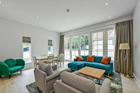 4 bedroom equestrian property to rent - Photo 2