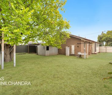 Comfortable Family Living in a Convenient Wyndham Vale Location - Photo 6