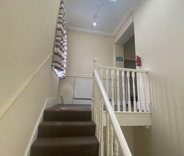 1 bedroom house of multiple occupation to rent - Photo 2