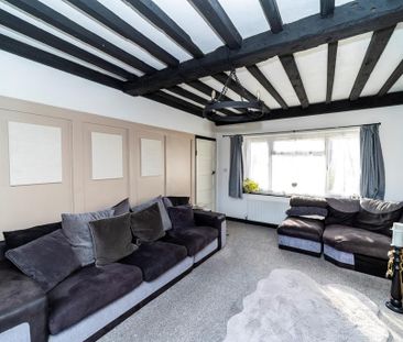 2 bedroom semi-detached house to rent - Photo 2