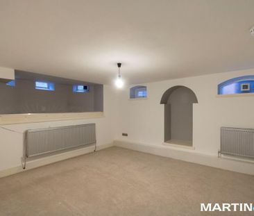 3 bedroom flat to rent - Photo 1