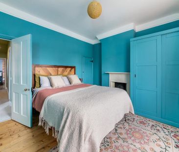 2 bedroom semi-detached house to rent - Photo 5