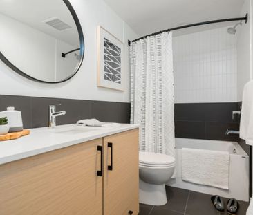 Hub Place - 1 Bedroom - Photo 4