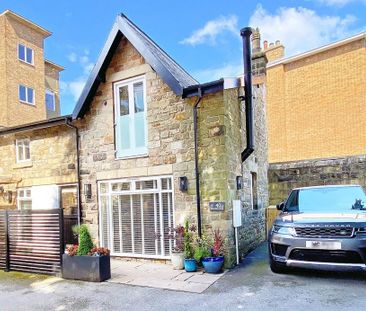 2 bedroom semi-detached house to rent - Photo 4