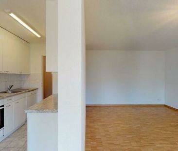 Beautiful apartment with sunny balcony - Foto 1