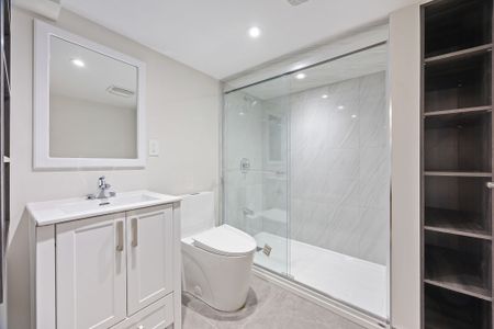 For Lease - 470 Donlands Avenue Unit# Basement, Toronto, Ontario - Photo 3