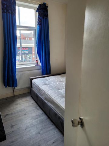 1 bedroom house to rent - Photo 2