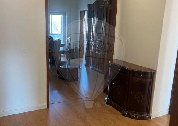 Apartamento T3 em Setúbal