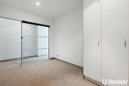 Great Location with Parkland Views - Photo 4