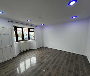 2 bedroom semi-detached house to rent - Photo 1