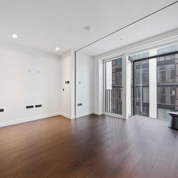 Studio to rent - Photo 1