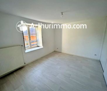 Location Appartement 5 pièces 106 m2 à Saint-Didier-de-Formans - Photo 5