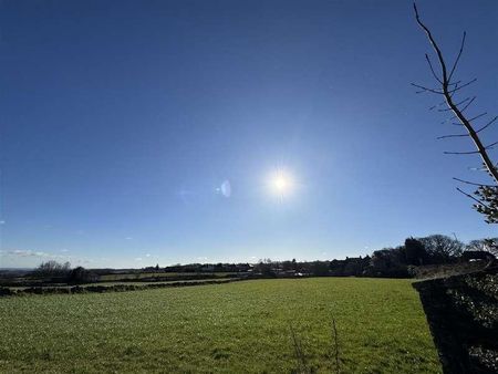 Sunside Cottages, Birdsedge, Huddersfield, HD8 - Photo 2