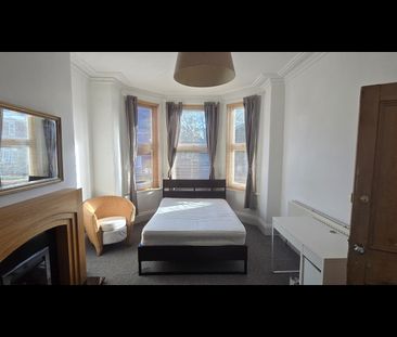 Room in a Shared House, Arthington View, LS10 - Photo 6