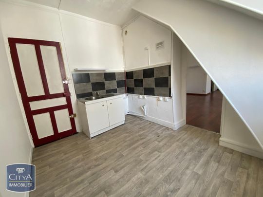 Location Appartement 1 pièce 29m² CHAMBERY 73000 - Photo 1
