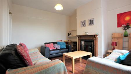 4 bedroom house to rent - Photo 3