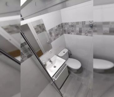 1-bedroom apartment for rent in Xirivella - Photo 3