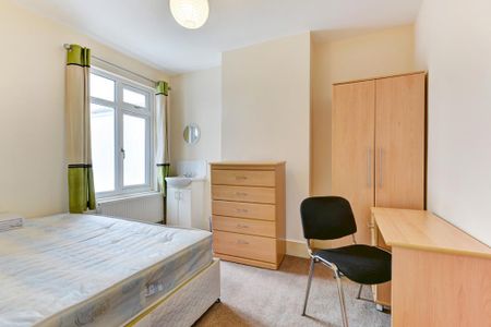 6 bedroom house to rent - Photo 5