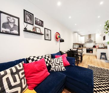 1 Bed Terraced House, Coliston Passage, SW18 - Photo 1