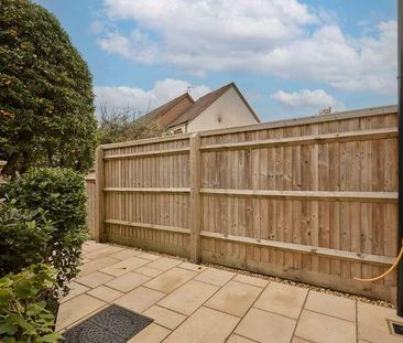 Manor Road, Witney, OX28 - Photo 1