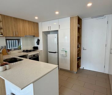 Greenslopes - Photo 6