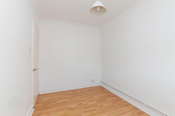 7b Ardmillan Drive, Newtownabbey, BT37 9AZ - Photo 1