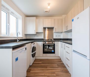 2 Bedroom House To Rent - Photo 2