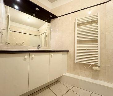 NIMES / NOTRE DAME - T2 AVEC CLIMATISATION, BALCON ET GARAGE - Photo 4