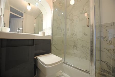 Woodlands Court, Wood Vale, Forest Hill, London - Photo 5