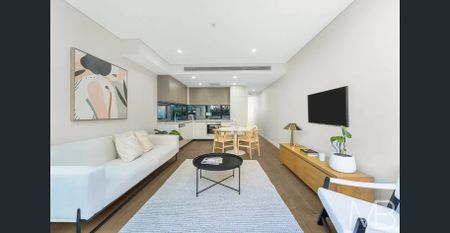 LUXURY & COZY TOWNHOUSE LIVING IN A HIDDEN GEM - Photo 3