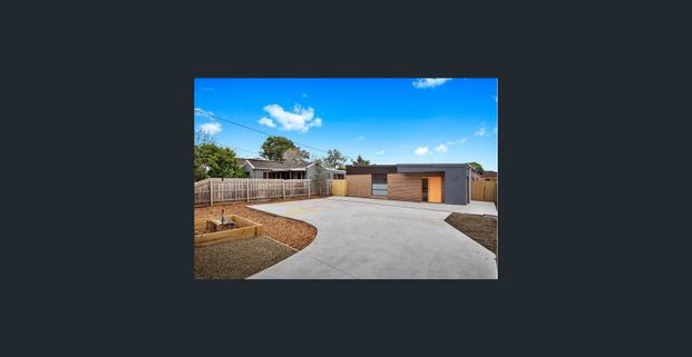 Stunning Apartment in Frankston - Photo 1