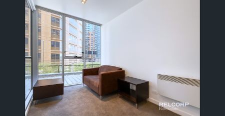 MOVE IN WITH EASE - FURNISHED - Photo 2