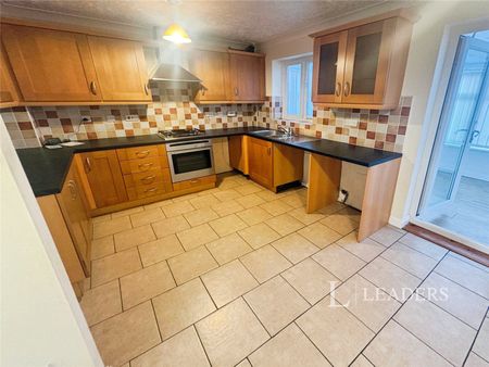 3 bedroom house to rent Wing Drive, Fishtoft, Boston, PE21 - Photo 5