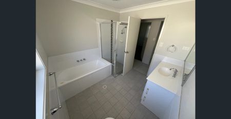 Four Bedroom Family Home with Large Yard - Photo 4