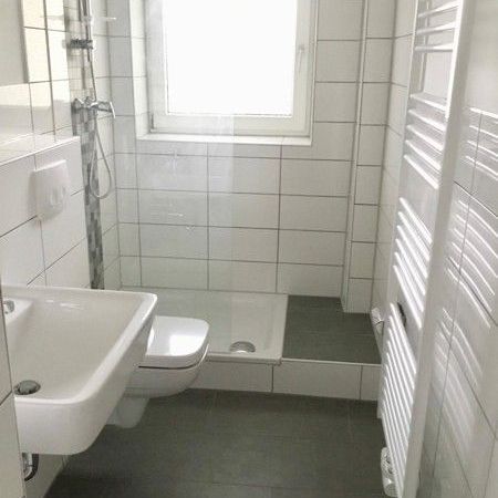 Jetzt zugreifen - gemütliche 2-Zimmer-Wohnung mit Balkon - Foto 1