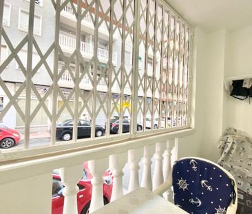 2 BEDROOM APARTMENT - TORREVIEJA - Foto 5