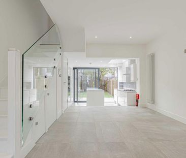 4 bedroom house to rent - Photo 1